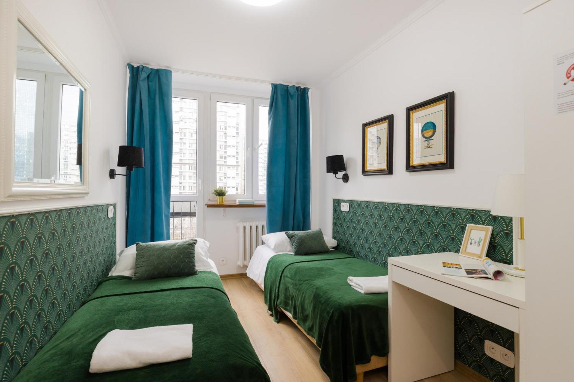 Apartament Unitapartament Short Rent In By Metro Station Rondo Onz With 3bedrooms 22 Warszawa