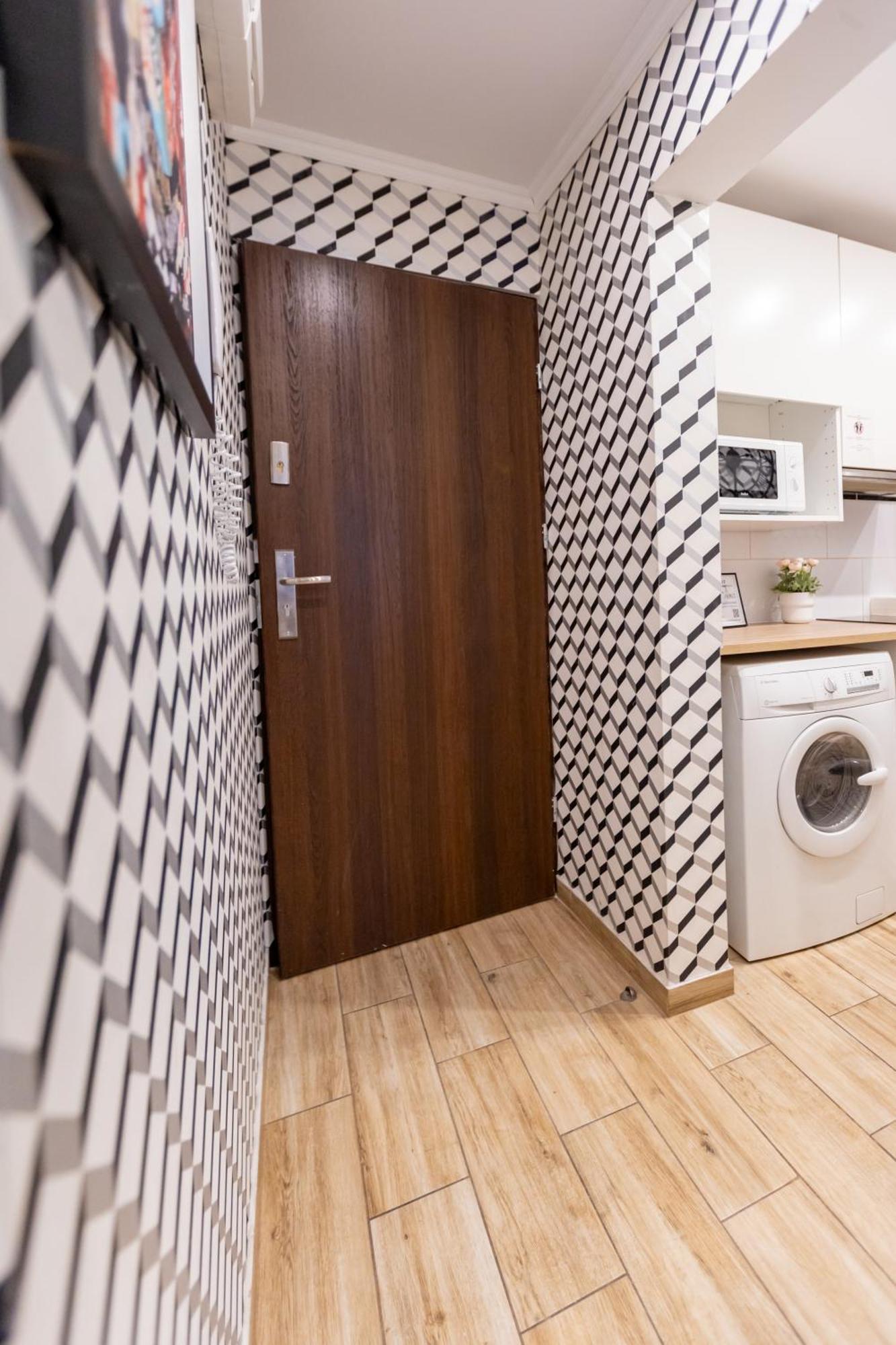 Unitapartament Short Rent In By Metro Station Rondo Onz With 3bedrooms 22 Apartament Warszawa