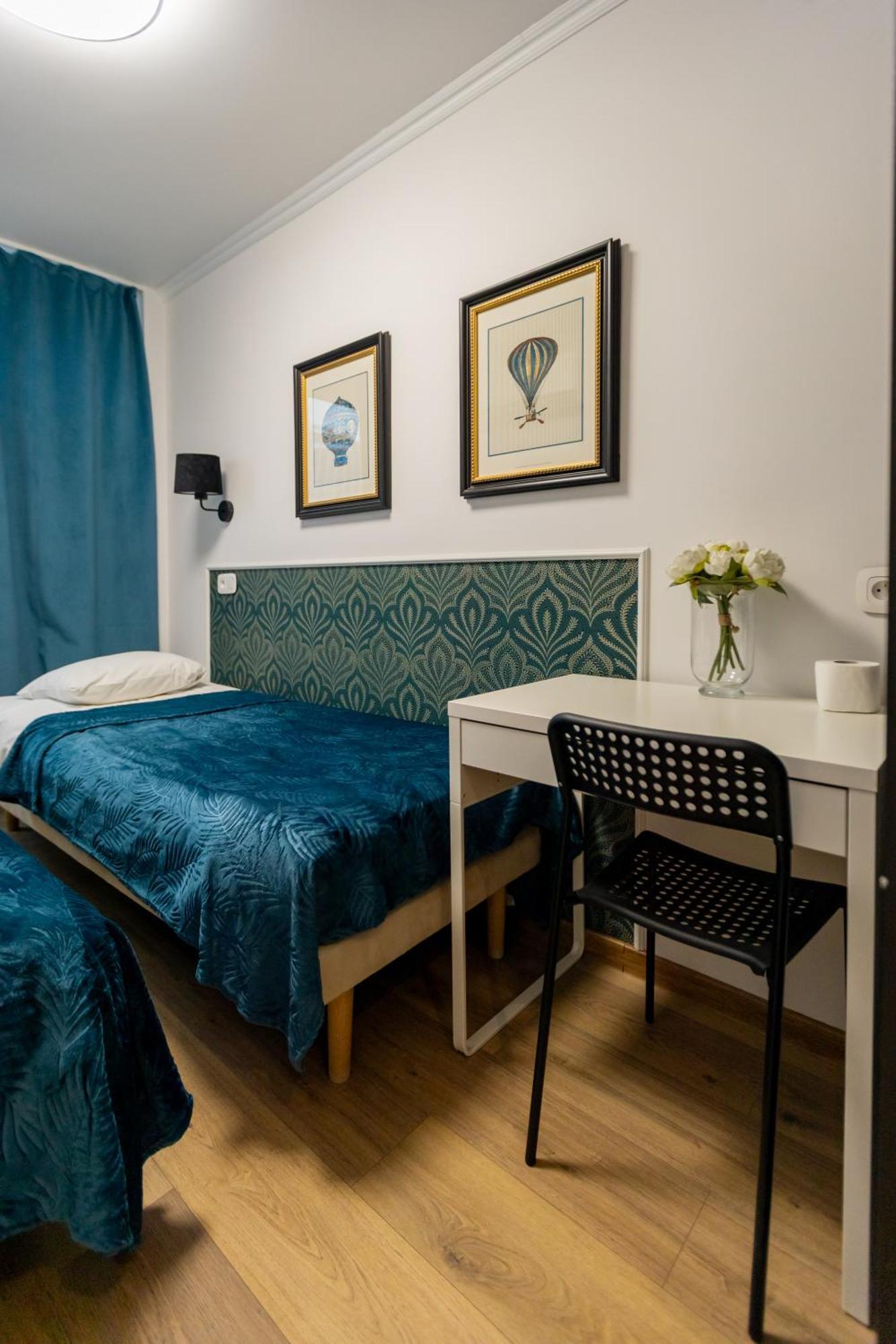 Unitapartament Short Rent In By Metro Station Rondo Onz With 3bedrooms 22 * Warszawa