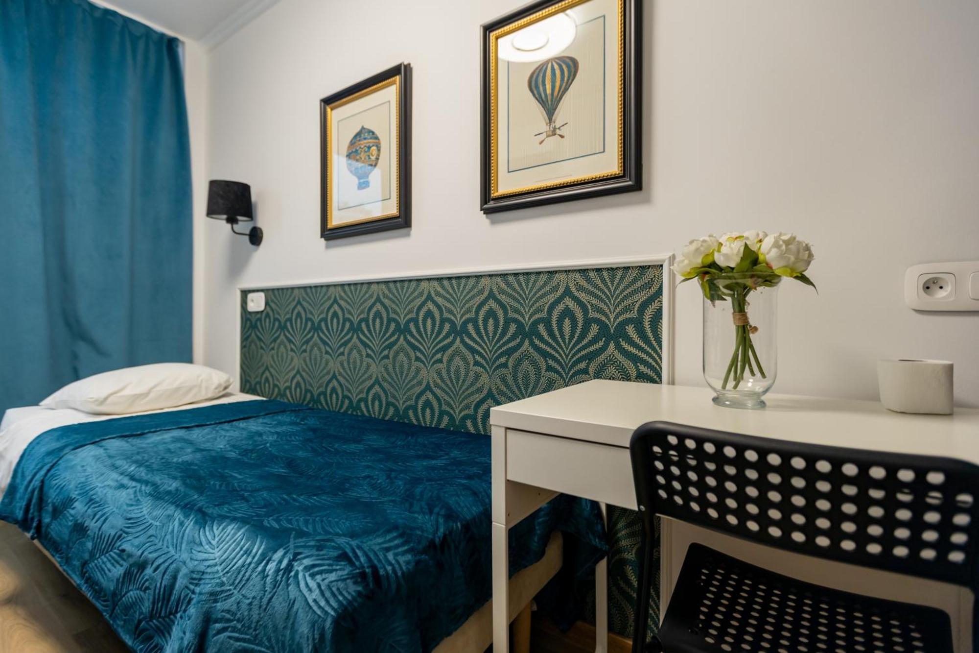 Unitapartament Short Rent In By Metro Station Rondo Onz With 3bedrooms 22 * Warszawa