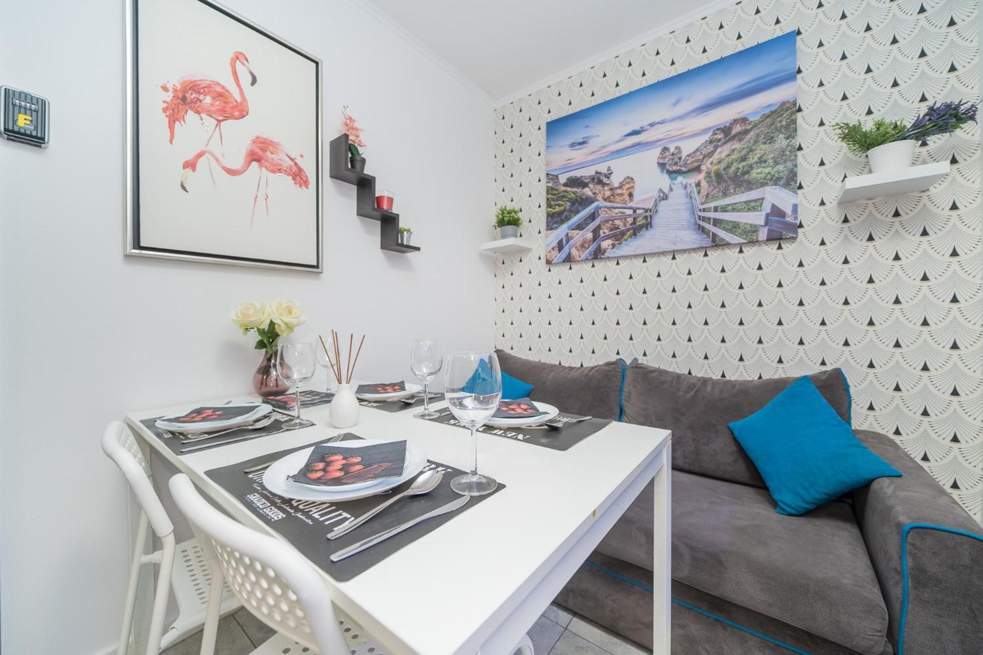 Unitapartament Short Rent In By Metro Station Rondo Onz With 3bedrooms 22 Apartament *